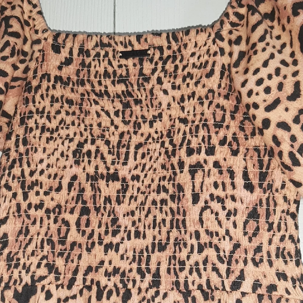 Billabong Brown Print Puff Sleeve Dress - Picture 5 of 8